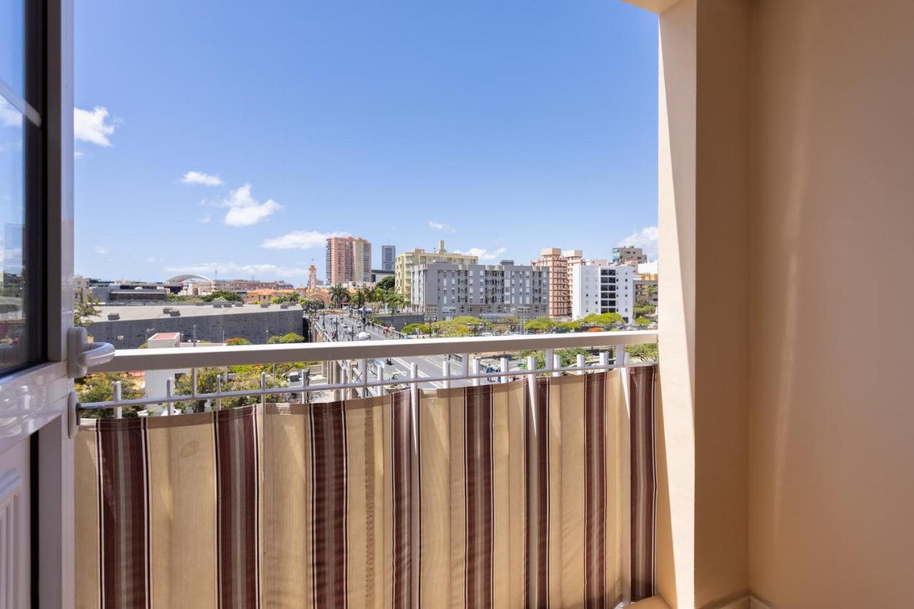Home2Book Charming Santa Cruz Urban Center, Terrace Exterior foto